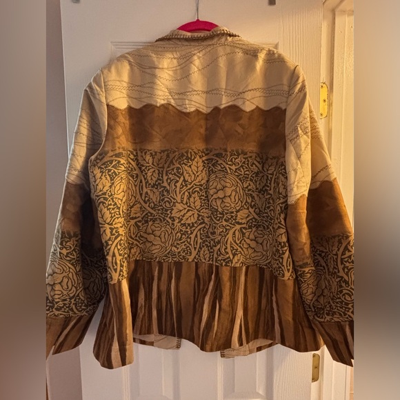 Coldwater Creek Multitone Jacket with Intricate Patterns - Picture 2 of 6